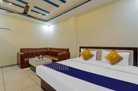 SRI RAM HOTEL