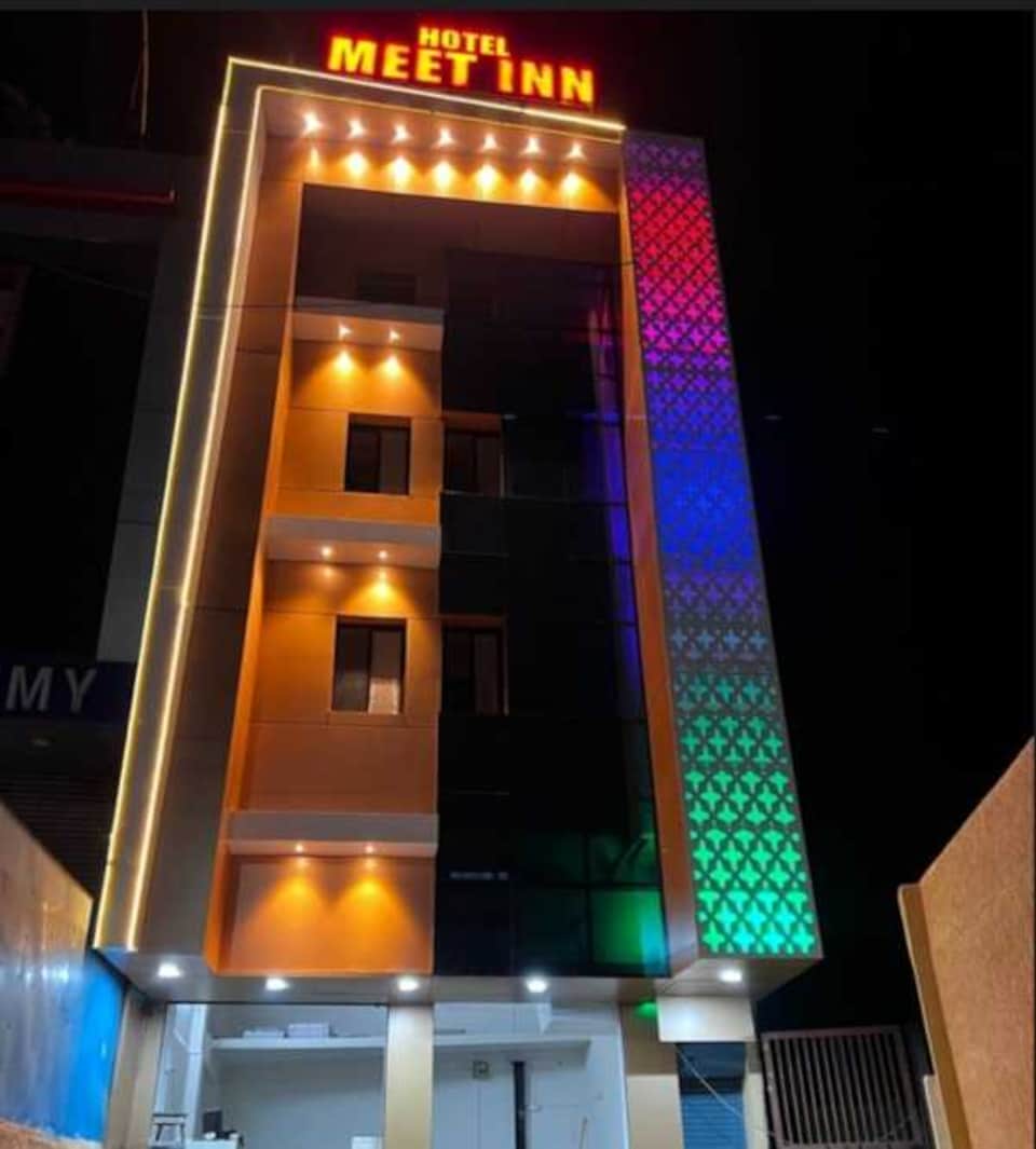 OYO 810569 Hotel MEET INN, Nashik, Nashik