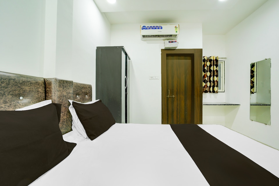 Collection O Passport Office Indore Formerly Rudraksh Inn, Vijay Nagar Indore, Indore