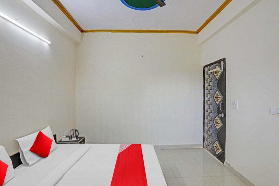 live as NOD2125, Noida Expressway SEZ, Noida