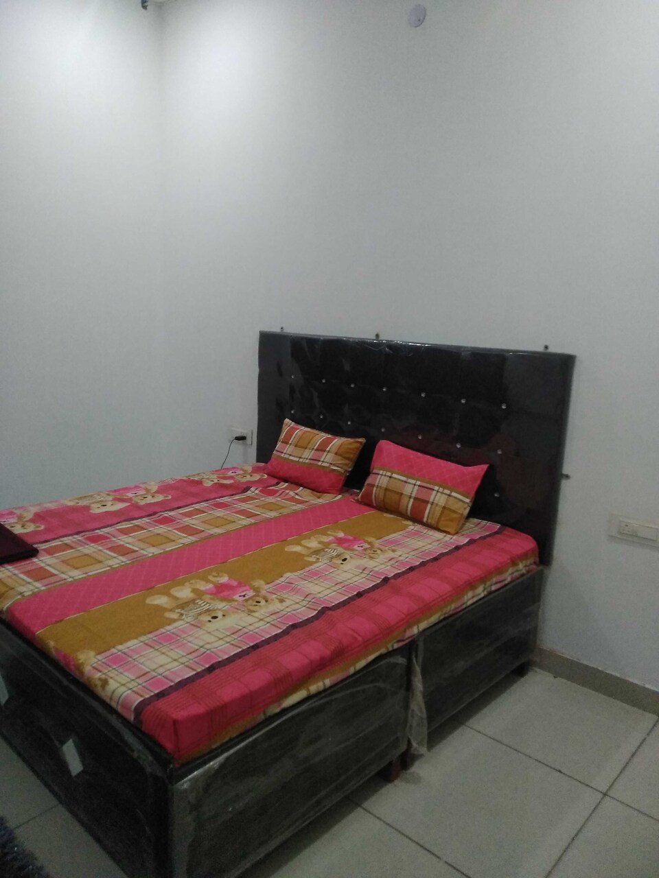 OYO 9 Tea's Hotel & Restaurant, Muzaffarnagar, Muzaffarnagar