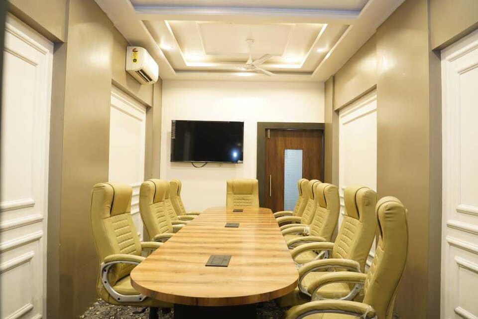 OYO 810638 Hotel Krishna Inn, Mumbai- Kalyan-Bhiwandi- Badalapur, Mumbai