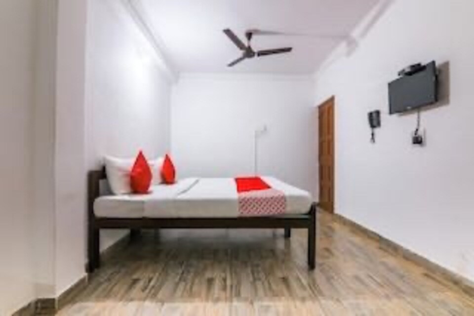 Hotel O Milton Inn, Candolim Goa, Goa