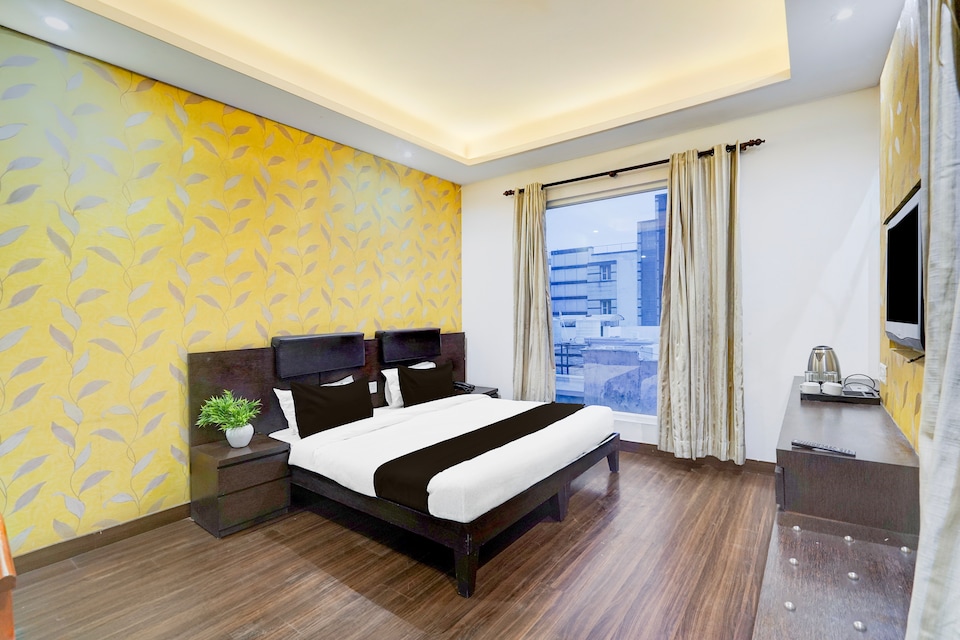 Townhouse Sector 51 Noida Near Metro Station, Noida City, Noida