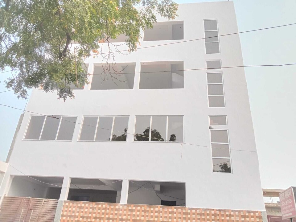 OYO 81071 Raj Sadan Guest House, Rania Kanpur, Kanpur