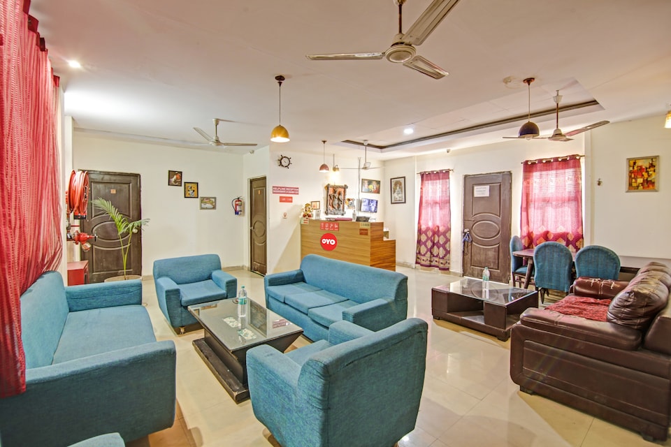 Hotel O Glorious Stayz, Noida City, Noida