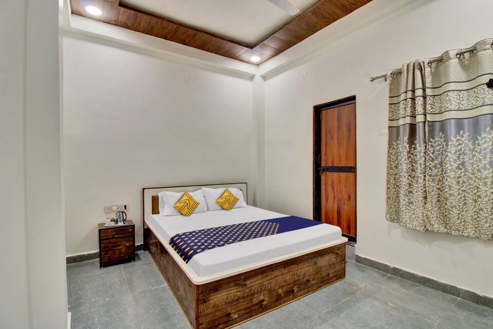 SPOT ON 810752 New Maan Lodging, Bus Stand Nagpur, Nagpur