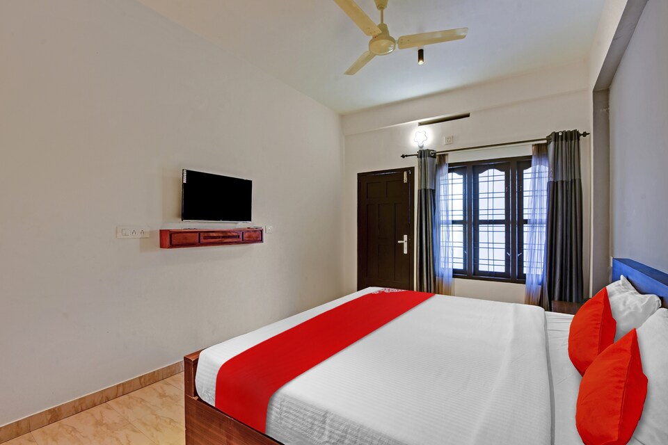 OYO Flagship 810774 Jas Avenue, Sultan Bathery, Wayanad