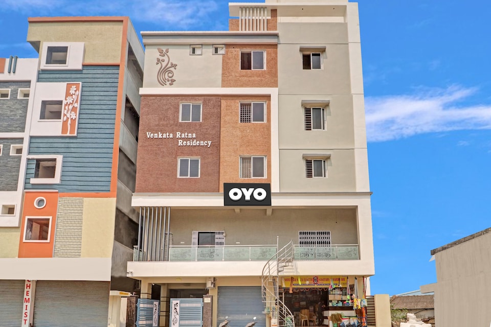 Hotel O SV Grand, Kompally - Jeedimetla, Hyderabad