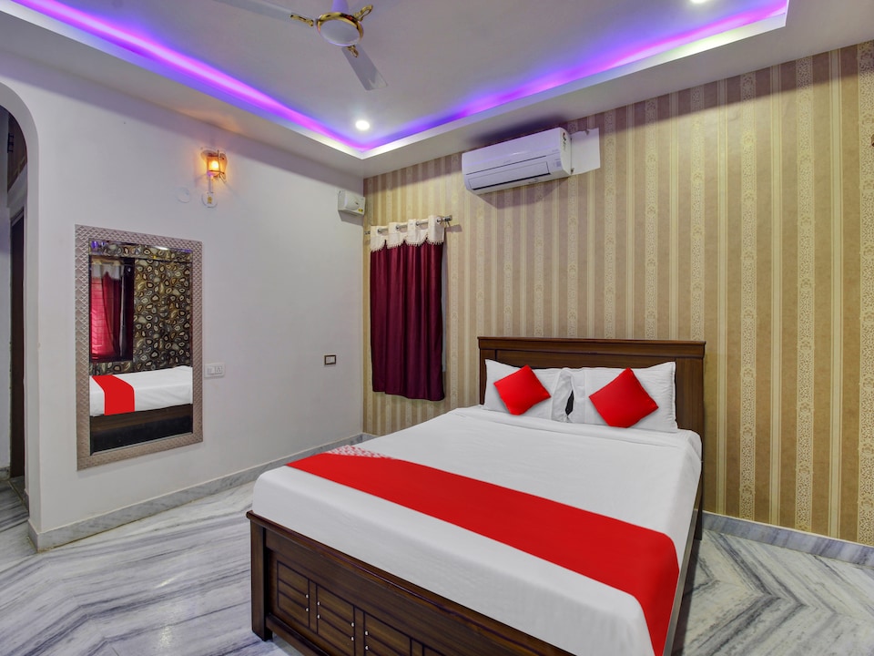 OYO Flagship 81079 Hotel Sai Balaji Residency, Ameerpet, Hyderabad