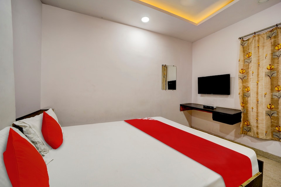 Hotel O Sachin Residency , MP Nagar Bhopal, Bhopal