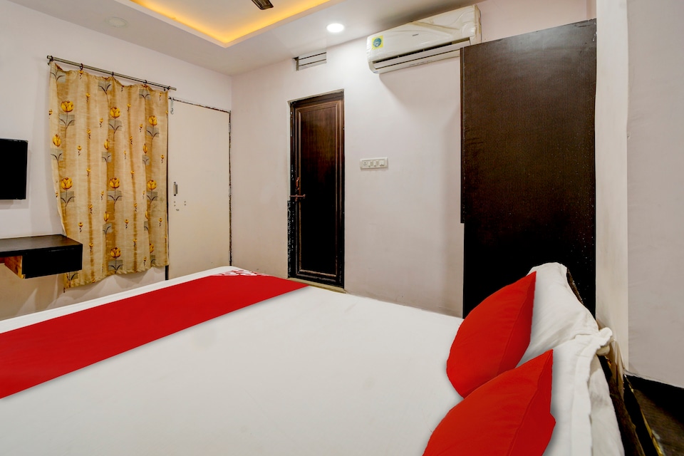 Hotel O Sachin Residency , MP Nagar Bhopal, Bhopal