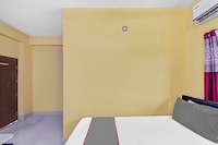 OYO Flagship Unique 2 Hotel