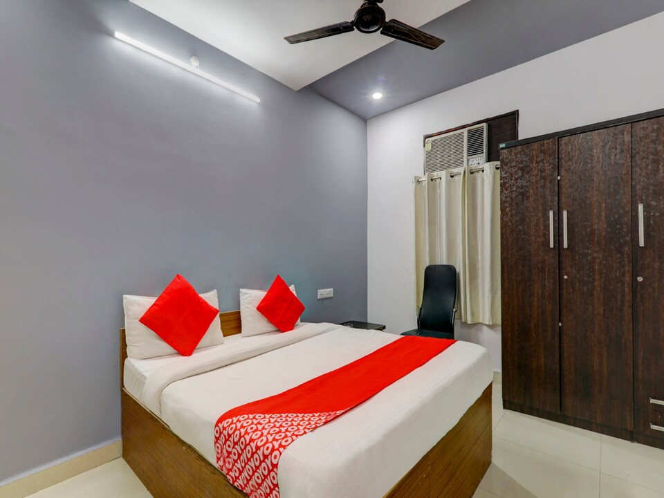 Live on LCK2325, Gomti Nagar Lucknow, Lucknow