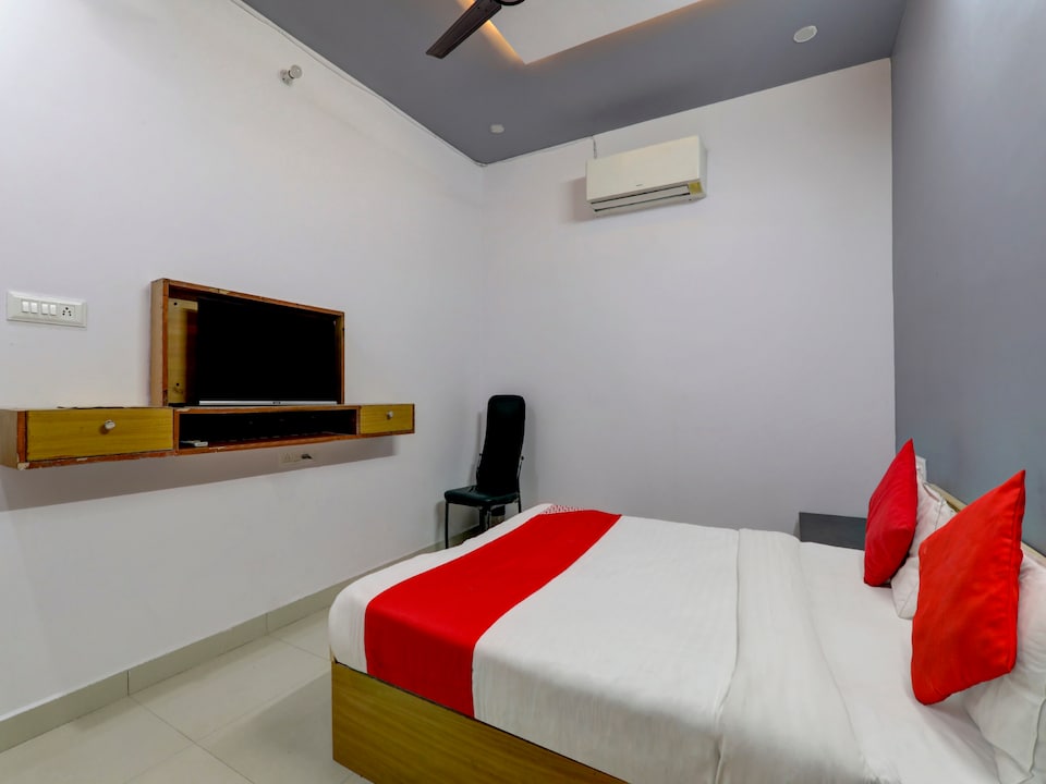 Live on LCK2325, Gomti Nagar Lucknow, Lucknow