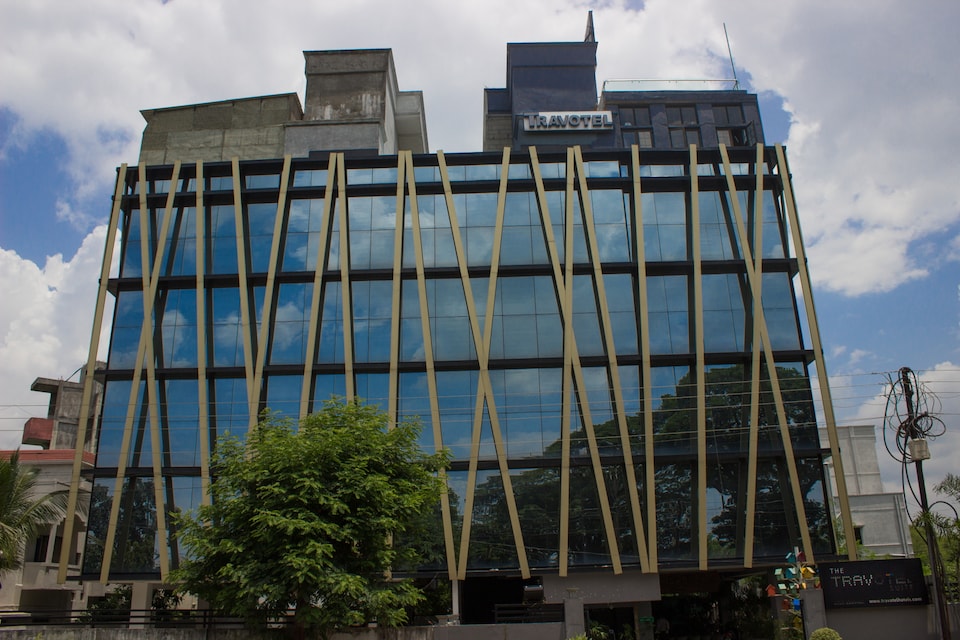 OYO 1652 Hotel The Travotel Suites, Bus Stand Nagpur, Nagpur