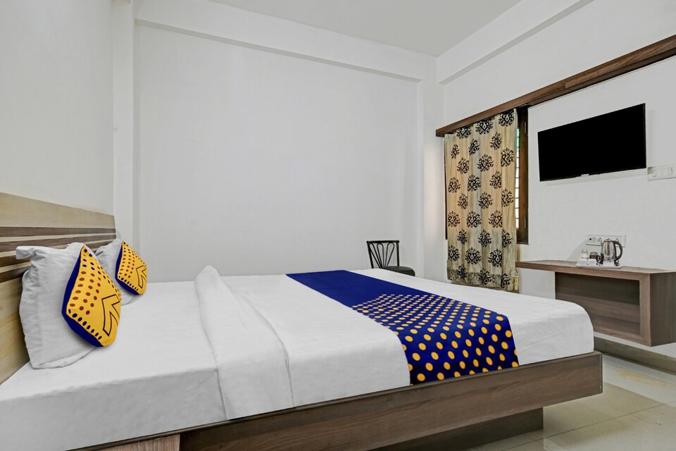 OYO Flagship 810977 Hotel Star 7, MG Road Indore, Indore