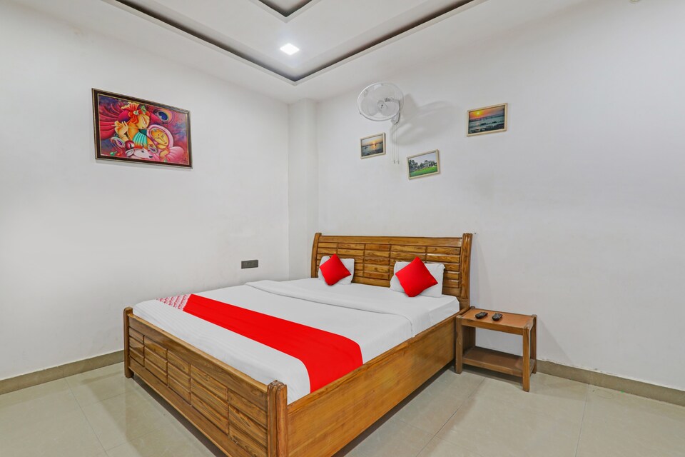 OYO Flagship 810995 Shri Niketan, Rambagh Allahabad, Prayagraj