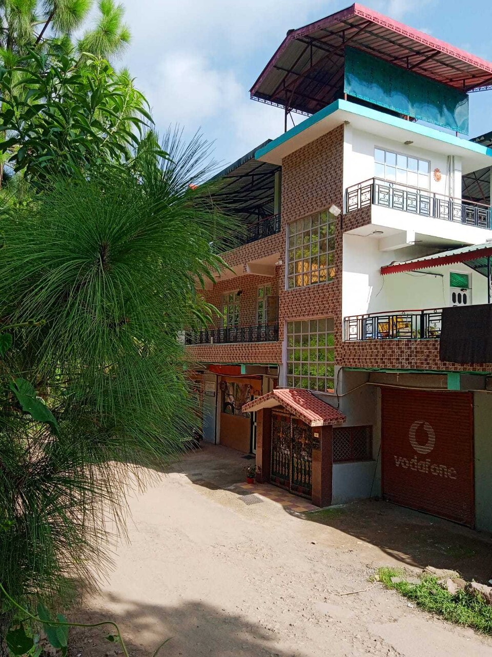 OYO Home 810999 Shiv Niwas, Kasauli, Kasauli