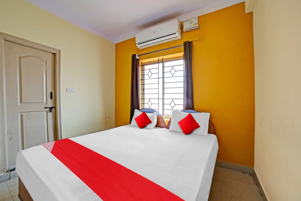 OYO Flagship 811000 Atithi Comforts, Yeshwantupur Bangalore, Bangalore