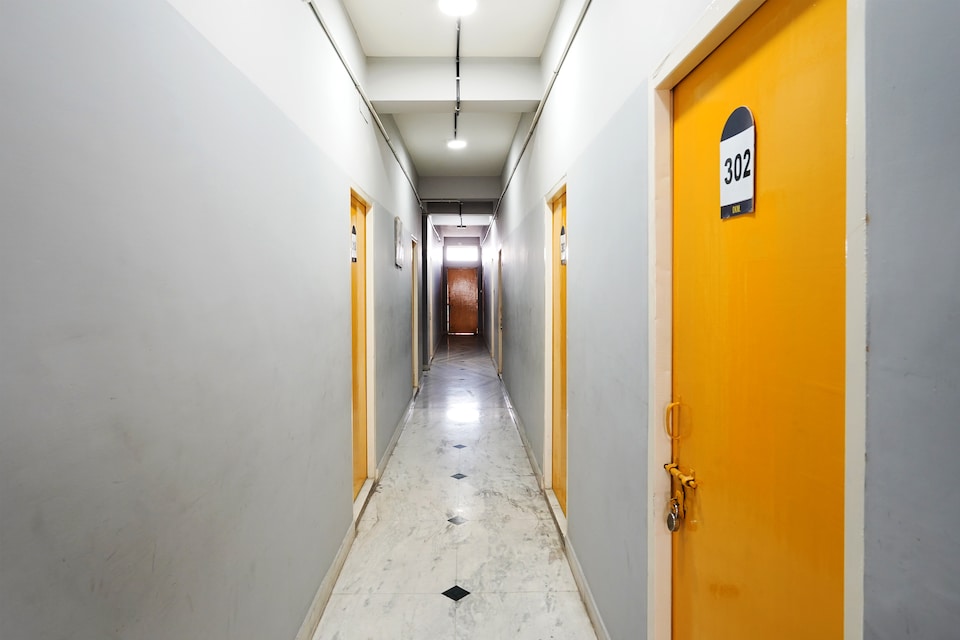 Hotel O Aryan Home Stay, Chakrata Road Dehradun, Dehradun