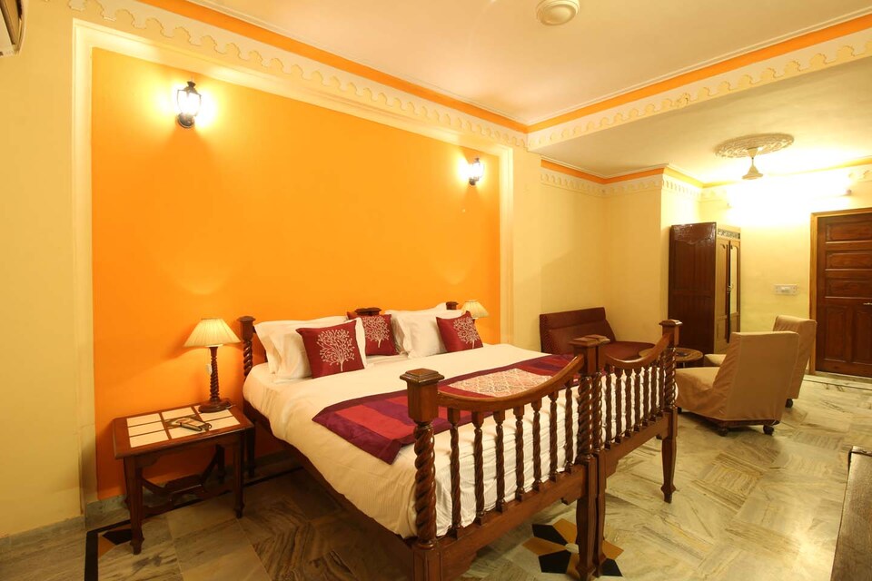 OYO Premium 015 Bhati Circle, Ratanada jodhpur, Jodhpur