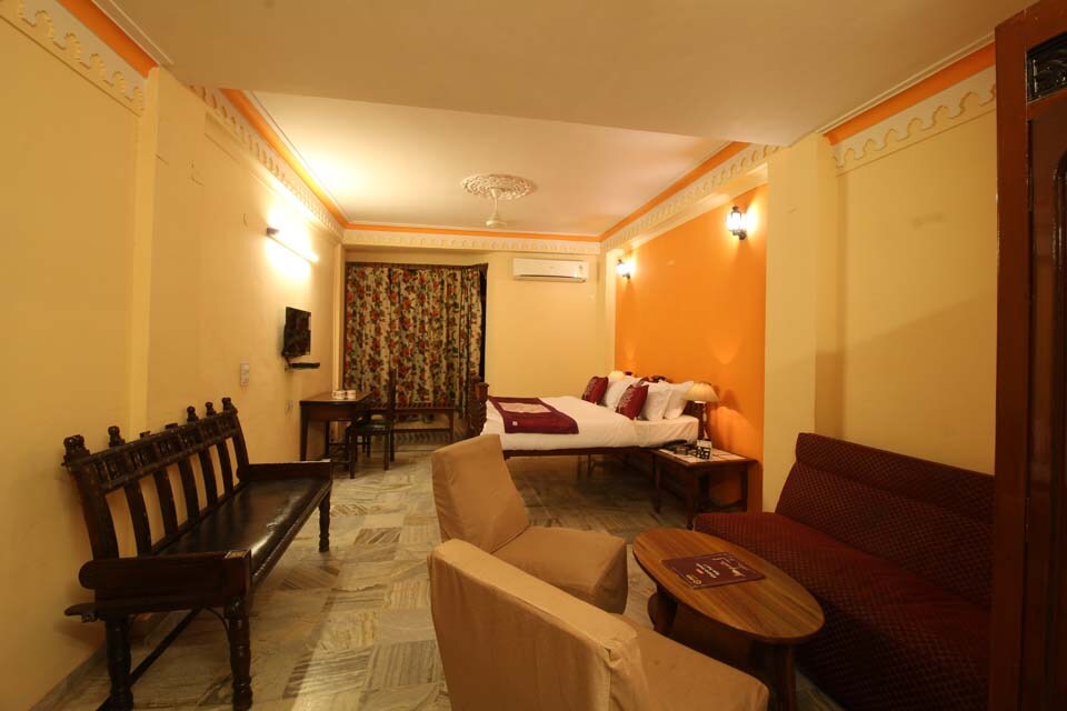 OYO Premium 015 Bhati Circle, Ratanada jodhpur, Jodhpur