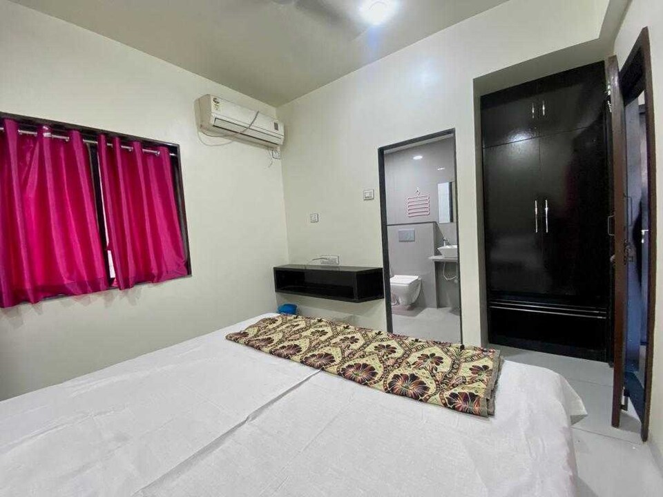 POP HOME 81102F Asmita Homestay , Nashik, Nashik