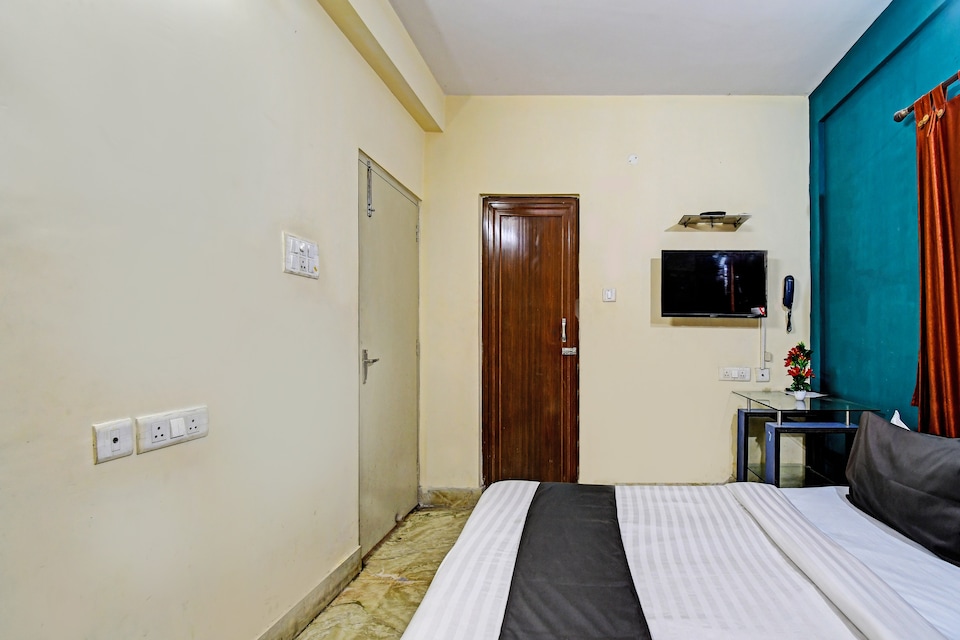 Hotel O Newtown Annapurna Plaza, New Town, Kolkata