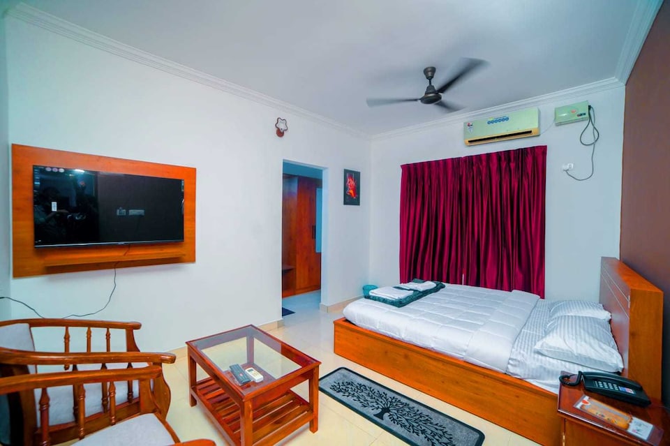 Collection O 811074 Jp Residency, Medical College - Pattom, Trivandrum