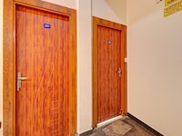 OYO Hotel Divine Residency