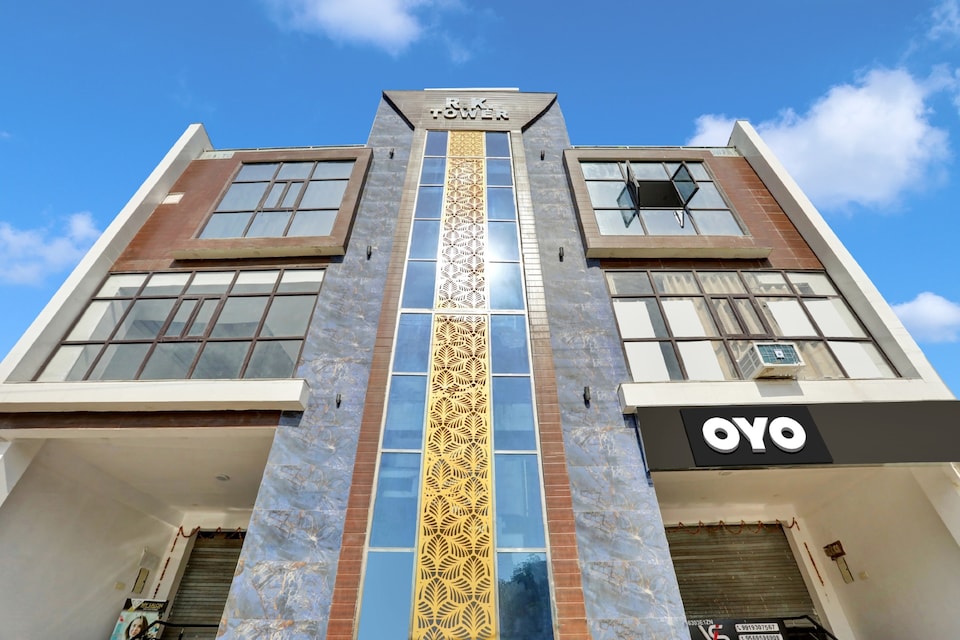 Hotel O Madhav inn, Gomti Nagar Lucknow, Lucknow