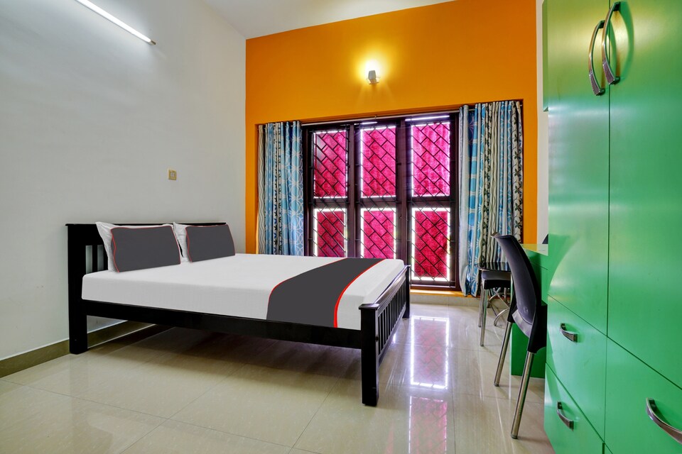 Collection O 811106 Ashiyana Homes, Kakkanad Kochi, Kochi