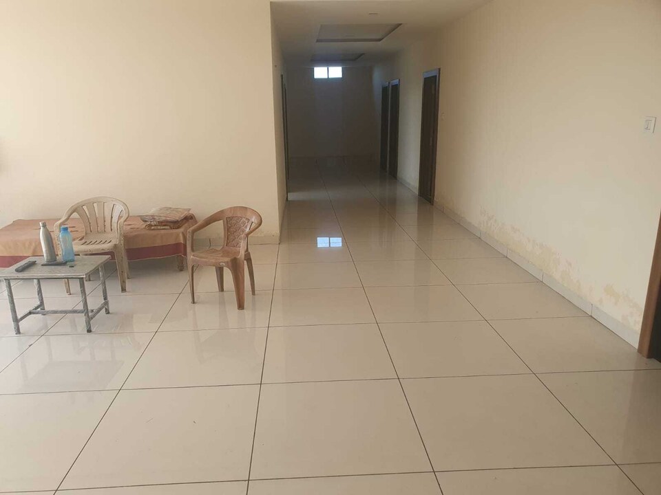 POP 81112E Hotel Atharva , Dewas City, Dewas