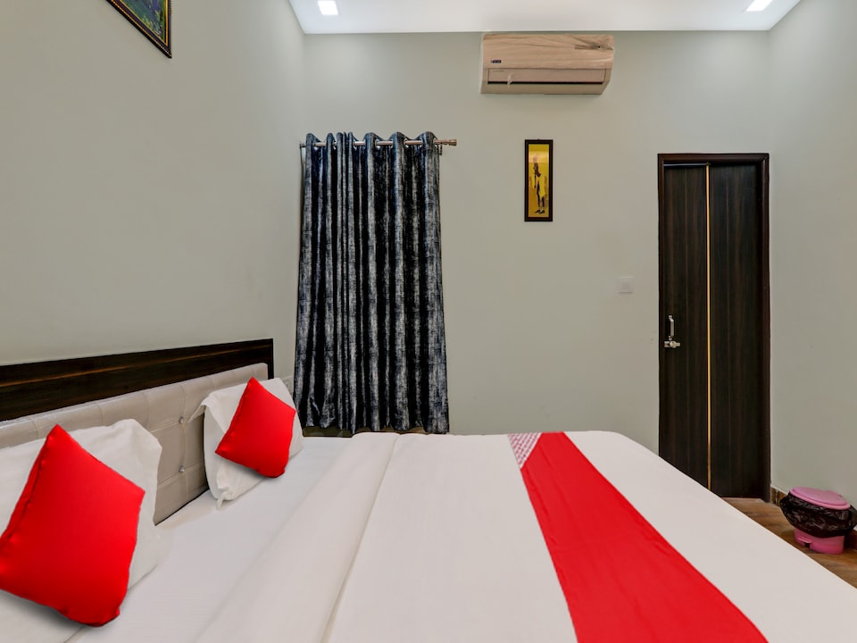 OYO Flagship Hotel Premium, Vikas Nagar Lucknow, Lucknow