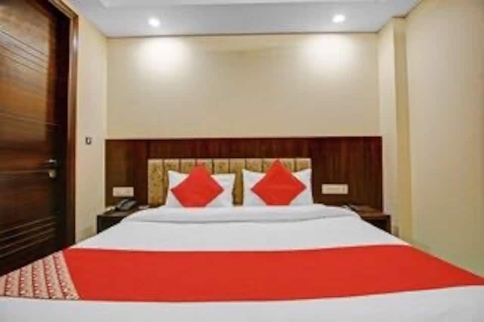 Hotel O Silver Street, Paharganj Delhi, Delhi