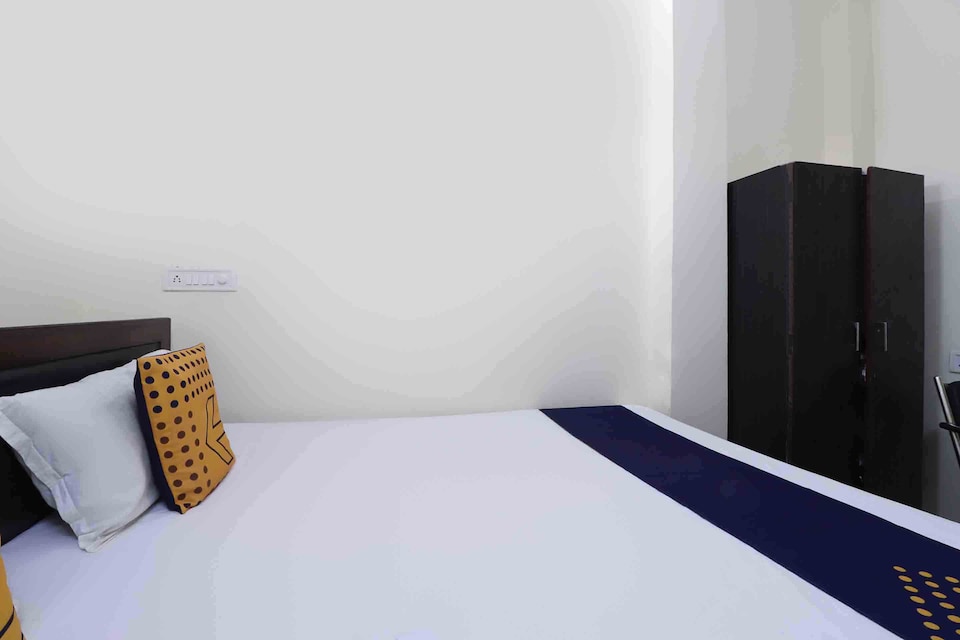 OYO Flagship 811171 Hotel Ambey Rest House, Madhubani, Madhubani