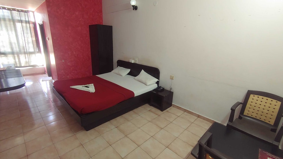 POP 81117E Hotel Trupti International, Hubli, Hubli-Dharwad