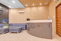 Hotel O Luxury Inn