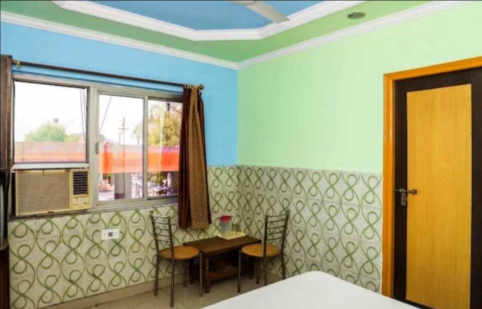 POP 81119F New Nand Palce Hotel , Jhansi, Jhansi