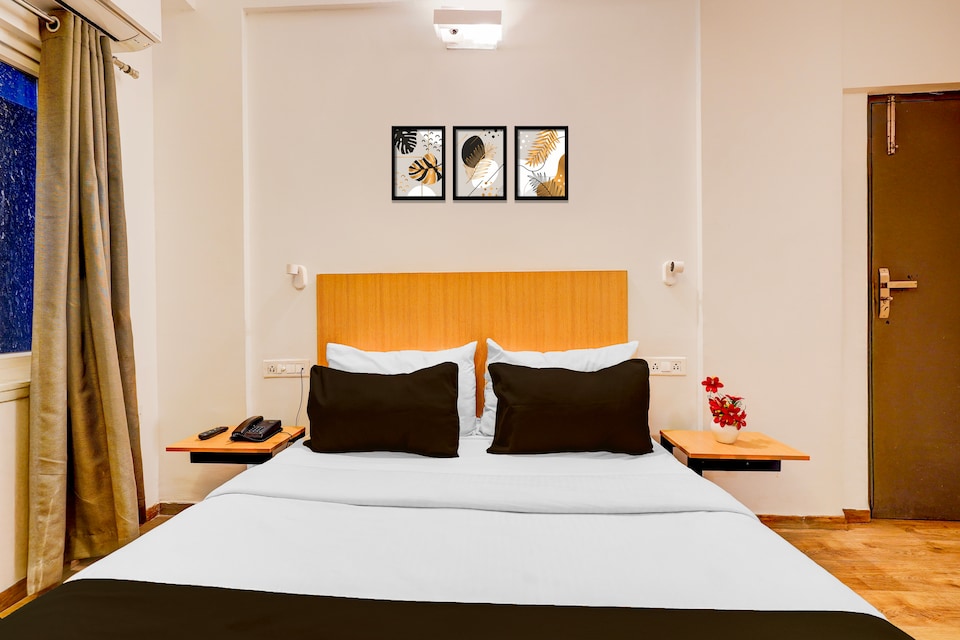 Super Townhouse HAL Indiranagar Extension, Marathahalli Bangalore, Bangalore