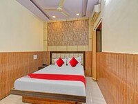Hotel O Flagship 811282 Hotel Preet Palace