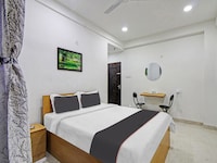 Hotel O Hazra Inn