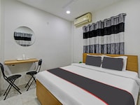 Hotel O Hazra Inn