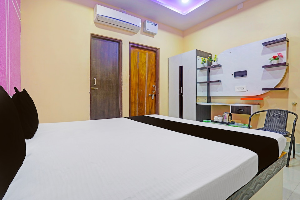 Hotel O Chandia Palace Kendrapara Railway Station, Cuttack, Cuttack