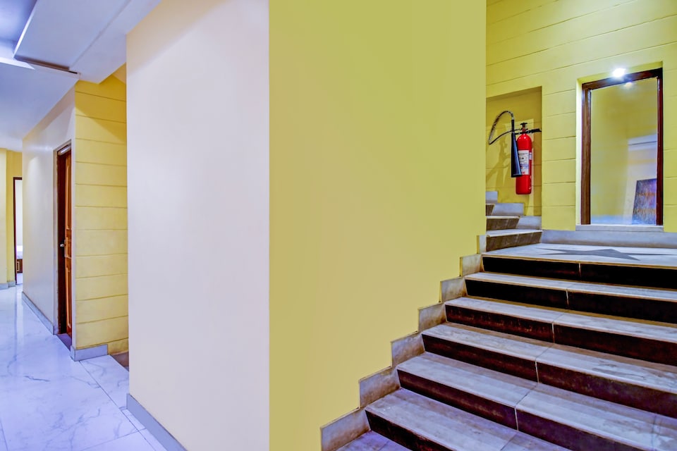 Hotel O Silver Orchid, Kalyani, Kolkata