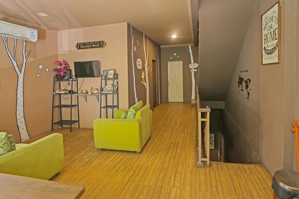 OYO 92460 Vk Pods Pik, North Jakarta, Jakarta