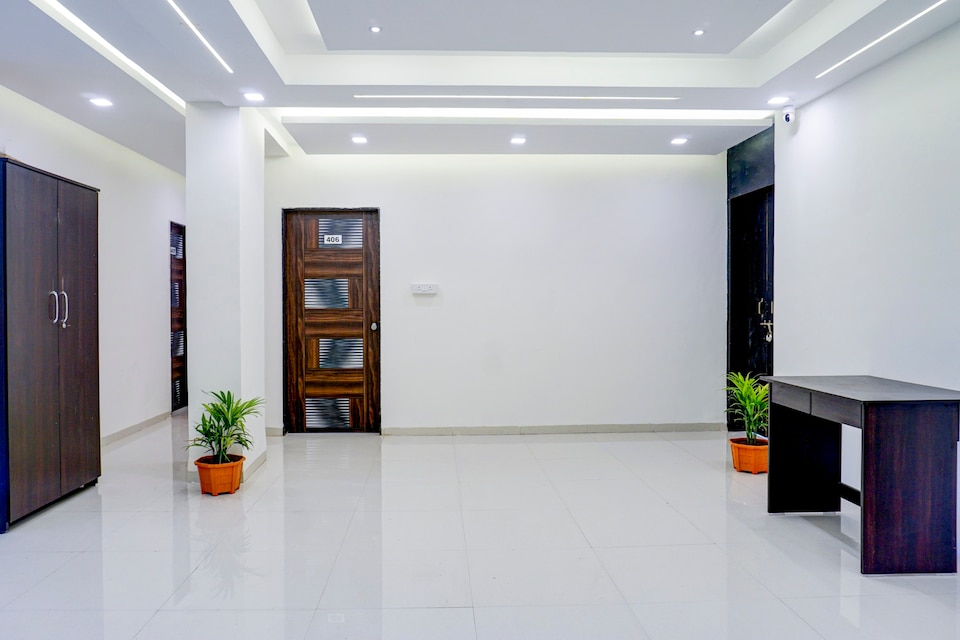 Hotel O Golden Leaf, Hinjewadi Pune, Pune