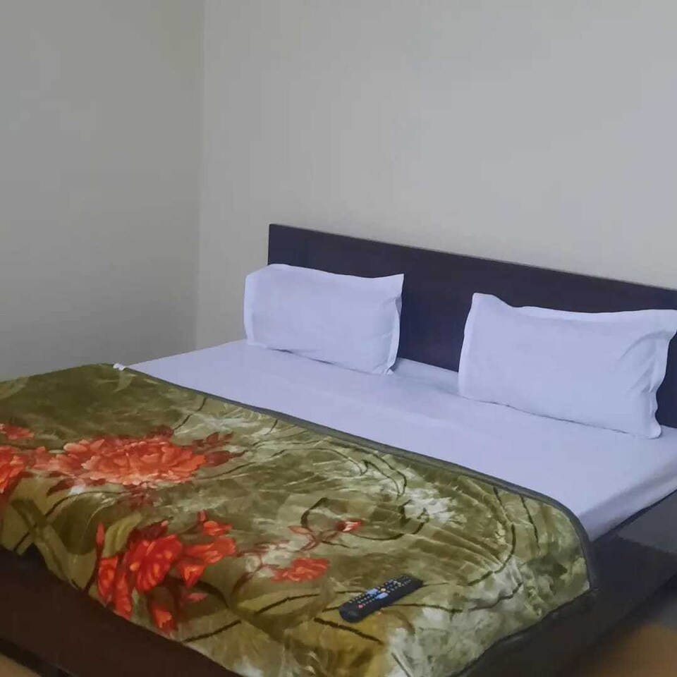 POP 81137H Hotel Gupta Residency , Rewari, Rewari