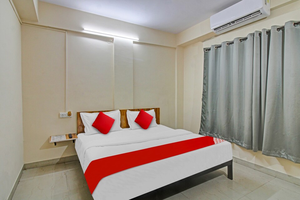 Live on NAG615, Bus Stand Nagpur, Nagpur